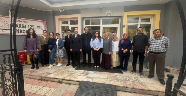 Kargı İlçe Milli Eğitim Müdürü Murat Peker'den okullara “Öğretmenler Günü” ziyareti