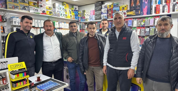 Anahtar Parti'den esnafa akşam ziyareti: Sorun ve talepleri dinlediler