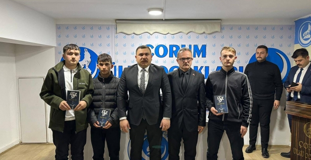 Kargı Ülkü Ocakları Bilgi yarışmasına katıldı