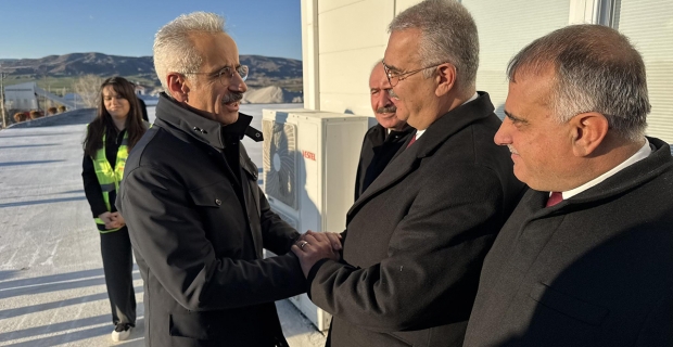 Bakan Uraloğlu hızlı tren çalışmaları için Çorum’da