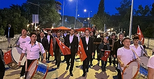 Kargı’da 19 Mayıs Coşkusu: Bayrak Yürüyüşü ve Fener Alayı Düzenlendi