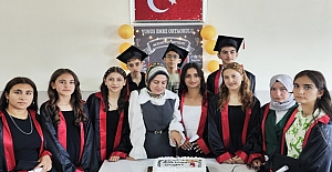 Akkise Köyü’nde mezuniyet coşkusu yaşandı