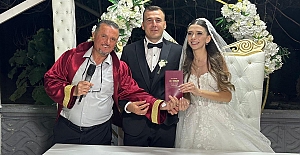 Kargı’da nikâh maratonu: Başkan Dereli genç çiftlerin sevincine ortak oldu