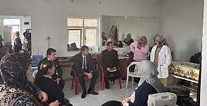 Kaymakam Akman’dan Kargı’daki dikiş kurslarına ziyaret