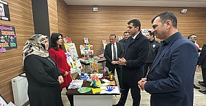 Özel öğrencilerden özel resim sergisi