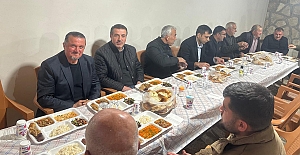 Karapürçek Köyü'nde iftarda bir araya geldiler