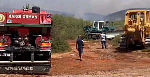 Kargı ekibi Marmaris’teki yangına müdahale ediyor