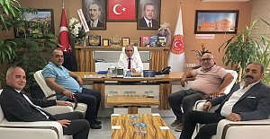 Meclis Başkanı Mehmet Bektaş'ı ziyaret ettiler