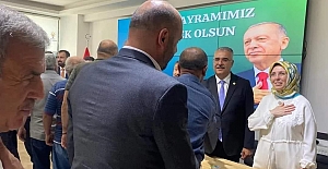 Kargı İlçe Başkanı Adem Bülbül, partisinin bayramlaşma törenine katıldı