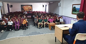 Gençlere Hz. Peygamber ve Şahsiyet İnşası konulu konferans
