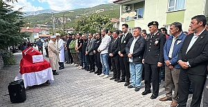 Vefat eden Kargılı polis memuru törenle toprağa verildi