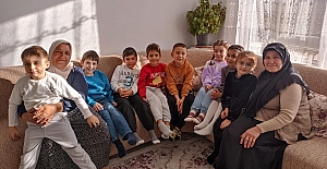 Çocuklar "Evde Bir Ses Olsun Projesi" ile Kargı'daki yaşlılara ses oldu