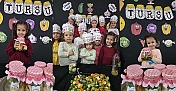 Küçük şefler turşu kurmayı öğrendi: Kargı'da kışa eğlenceli hazırlık